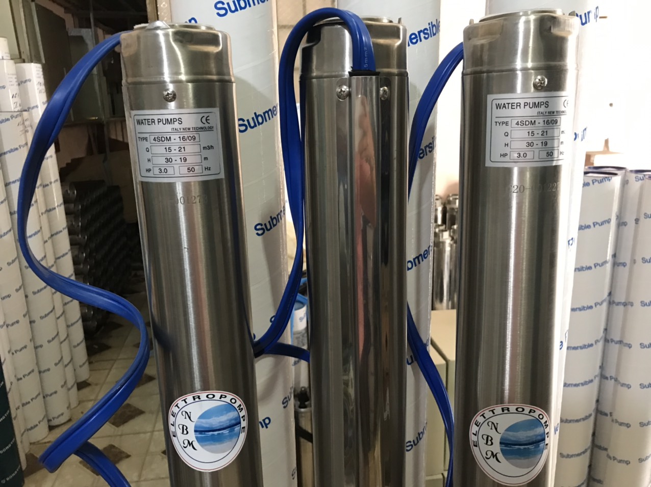 Bơm chìm giếng khoan